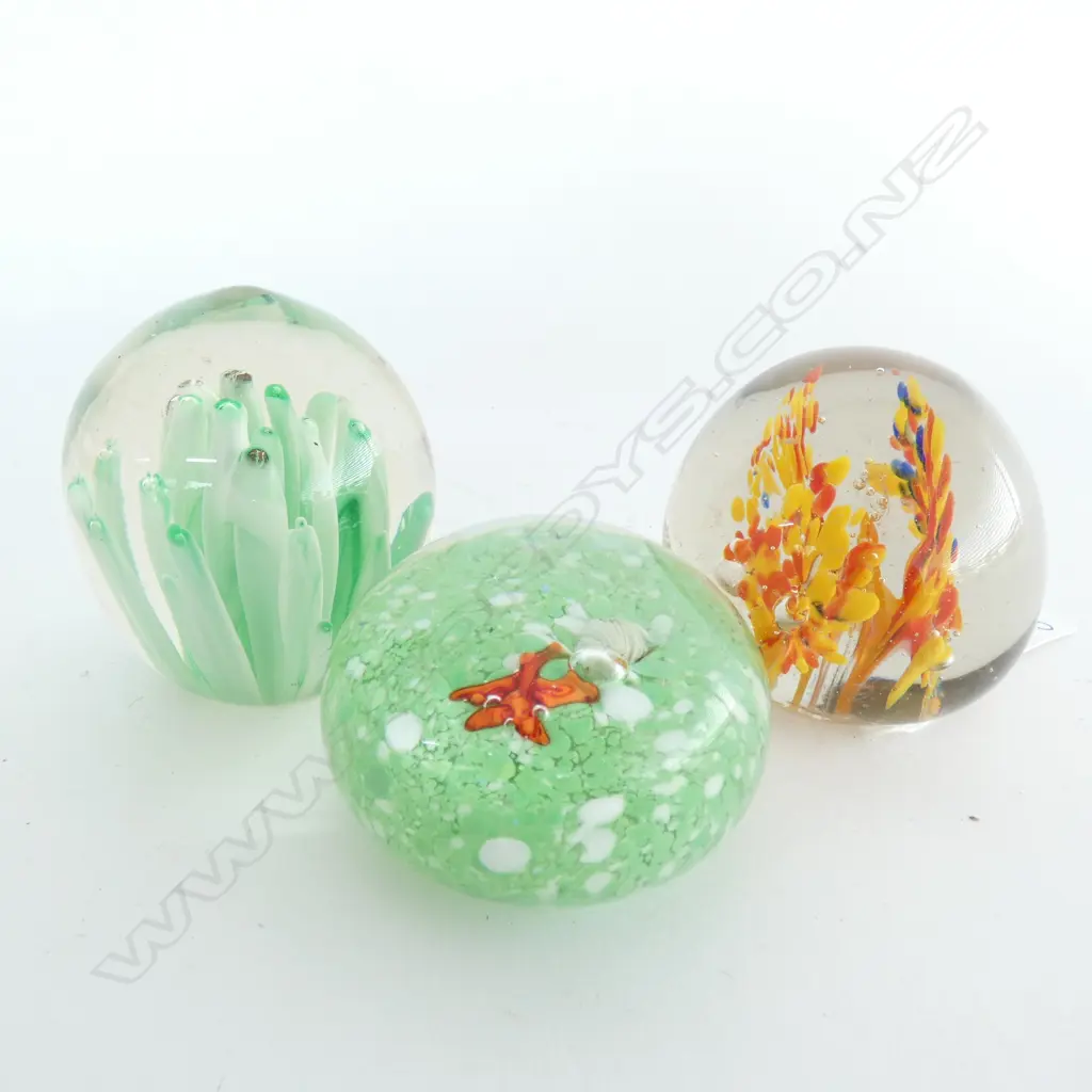 THREE ART GLASS PAPERWEIGHTS Image 1++