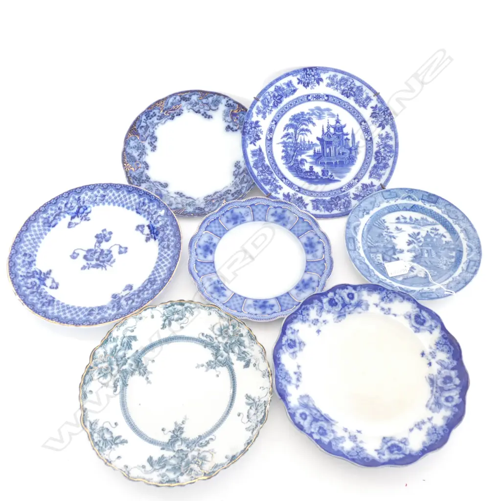 7 VINTAGE B/W PLATES  Image 1++