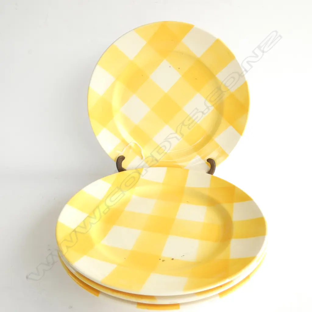 4 CROWN LYNN YELLOW CHECK PATTERN  DINNER PLATES Image 1++