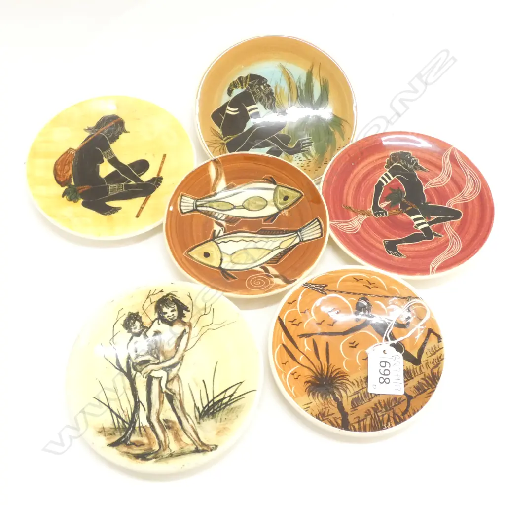 6 SMALL MARTIN & GUY BOYD POTTERY PLATES 140MM DIA Image 1++