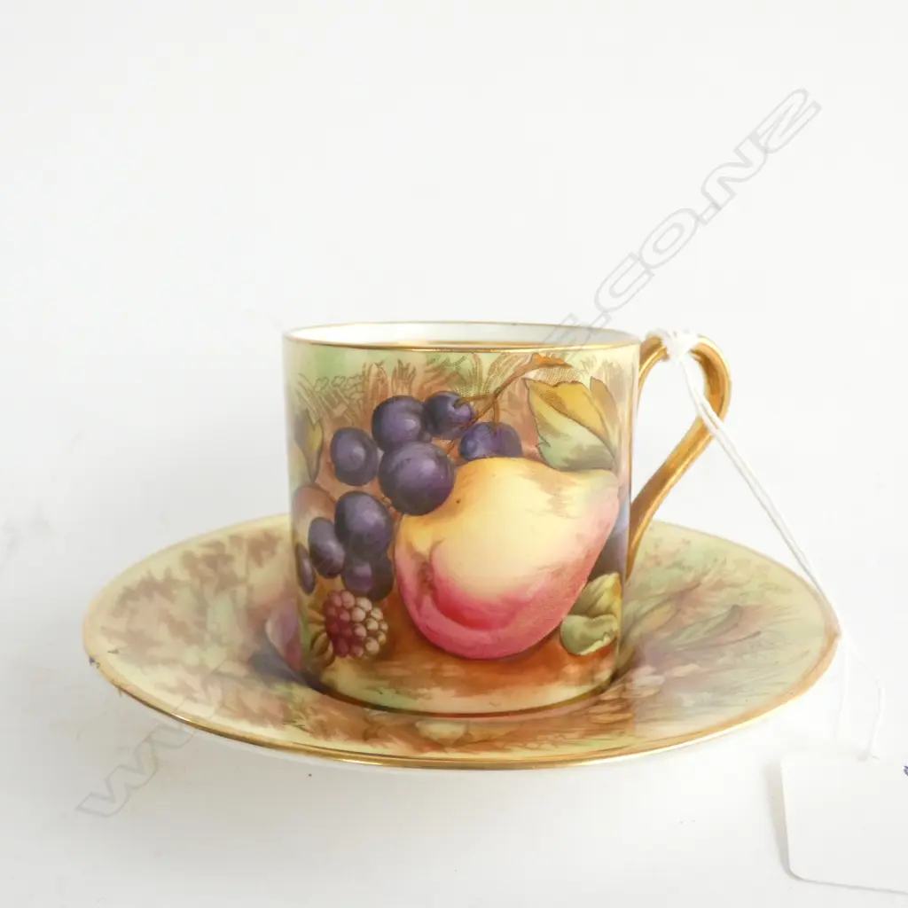 AYNSLEY ORCHARD GOLD DEMI TASSE CUP & SAUCER Image 1++