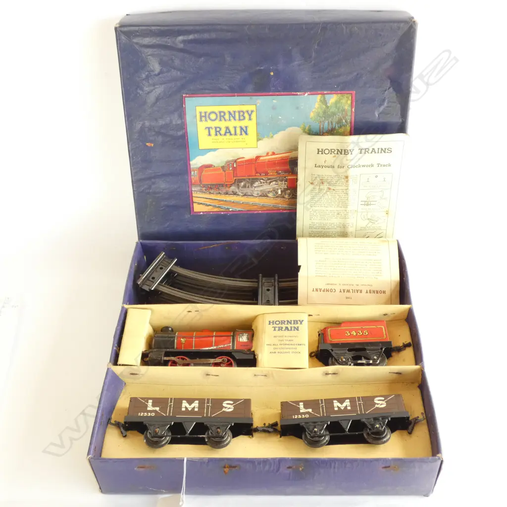 HORNBY TRAIN M1 GOODS SET IN ORIGINAL BOX.  Image 1++