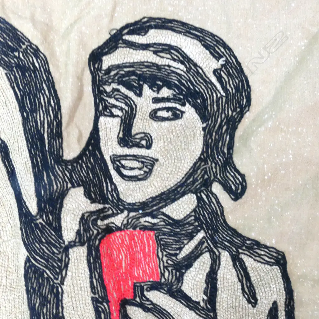 CHINESE CULTURAL REVOLUTION PROPOGANDA FLAG (with attached translation panel) Image 1++