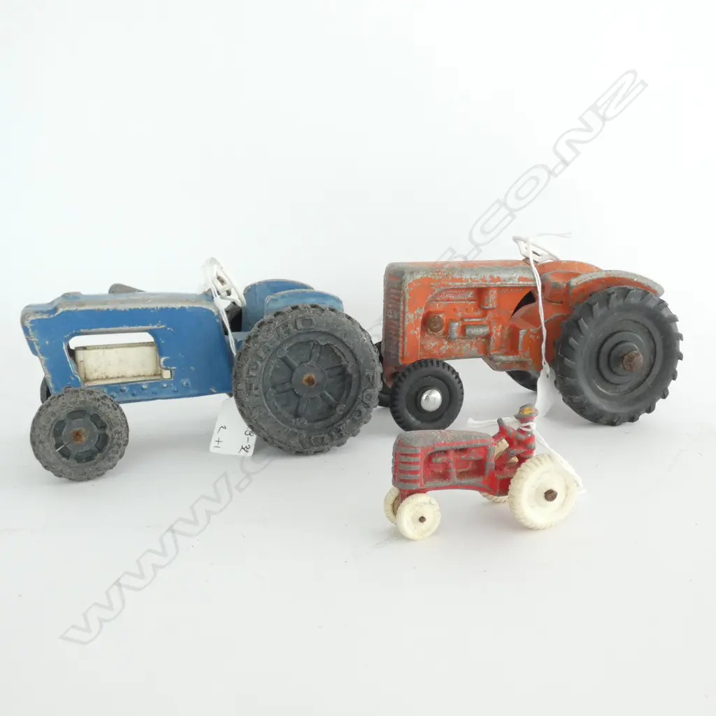 2 FUN HO TRACTOR & ONE SMALLER Image 1++