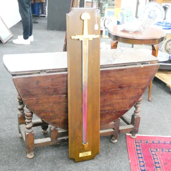 MOUNTED SWORD OF CHARLEMAGNE L. 1130MM