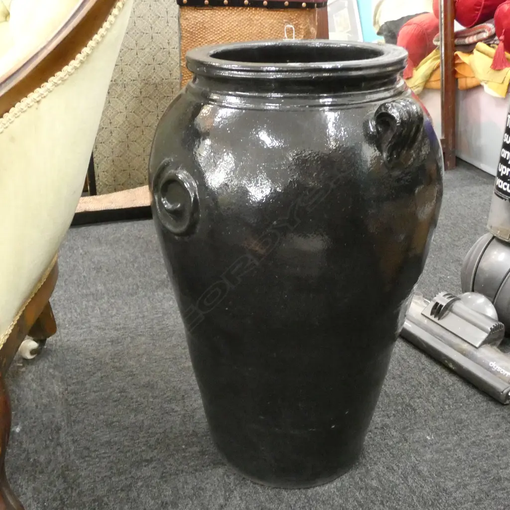LARGE BLACK GARDEN POT, H. 62OMM Image 1++