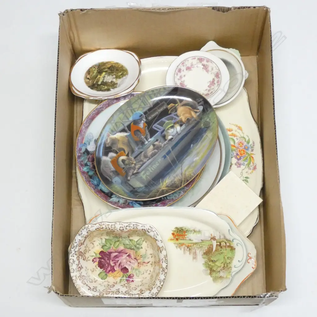 BOX LOT ASST PLATES & TRINKET DISHES  Image 1++