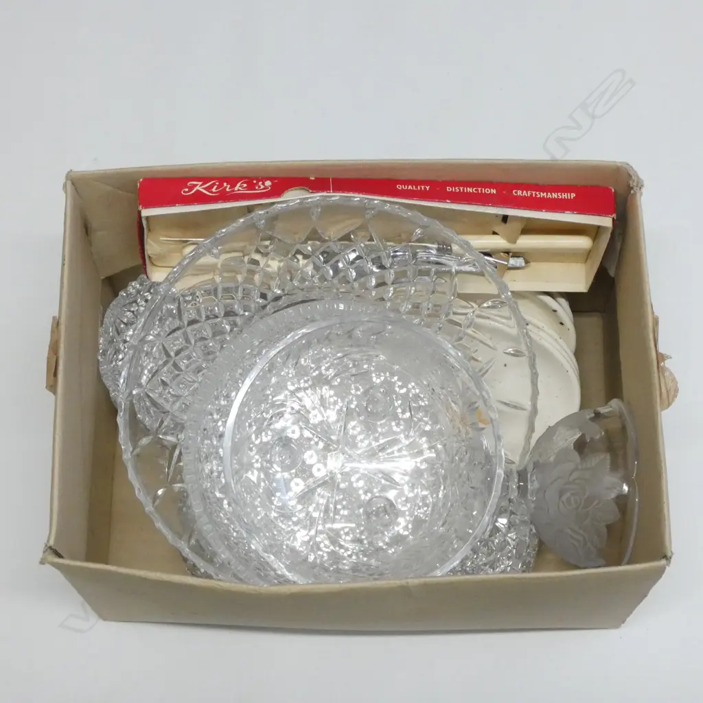 BOX LOT ASST. CRISTAL DE FLANDRE ETC Image 1++