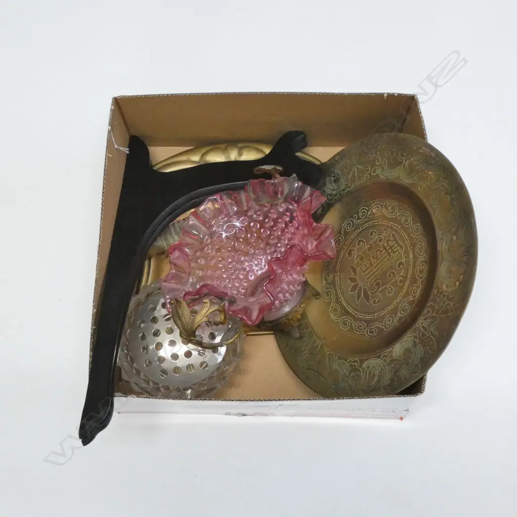 BOX GLASS, BRASS & MISC Image 1++