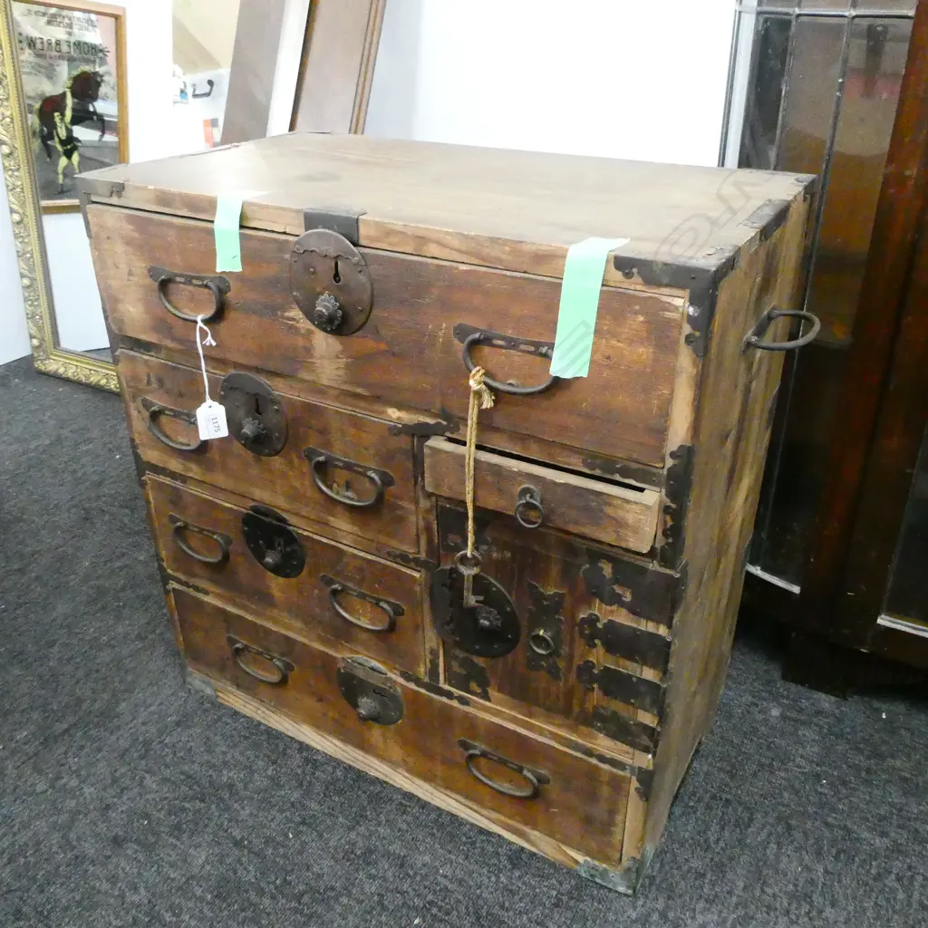 ANTIQUE JAPANESE TANSU CHEST H. 590MM Image 1++