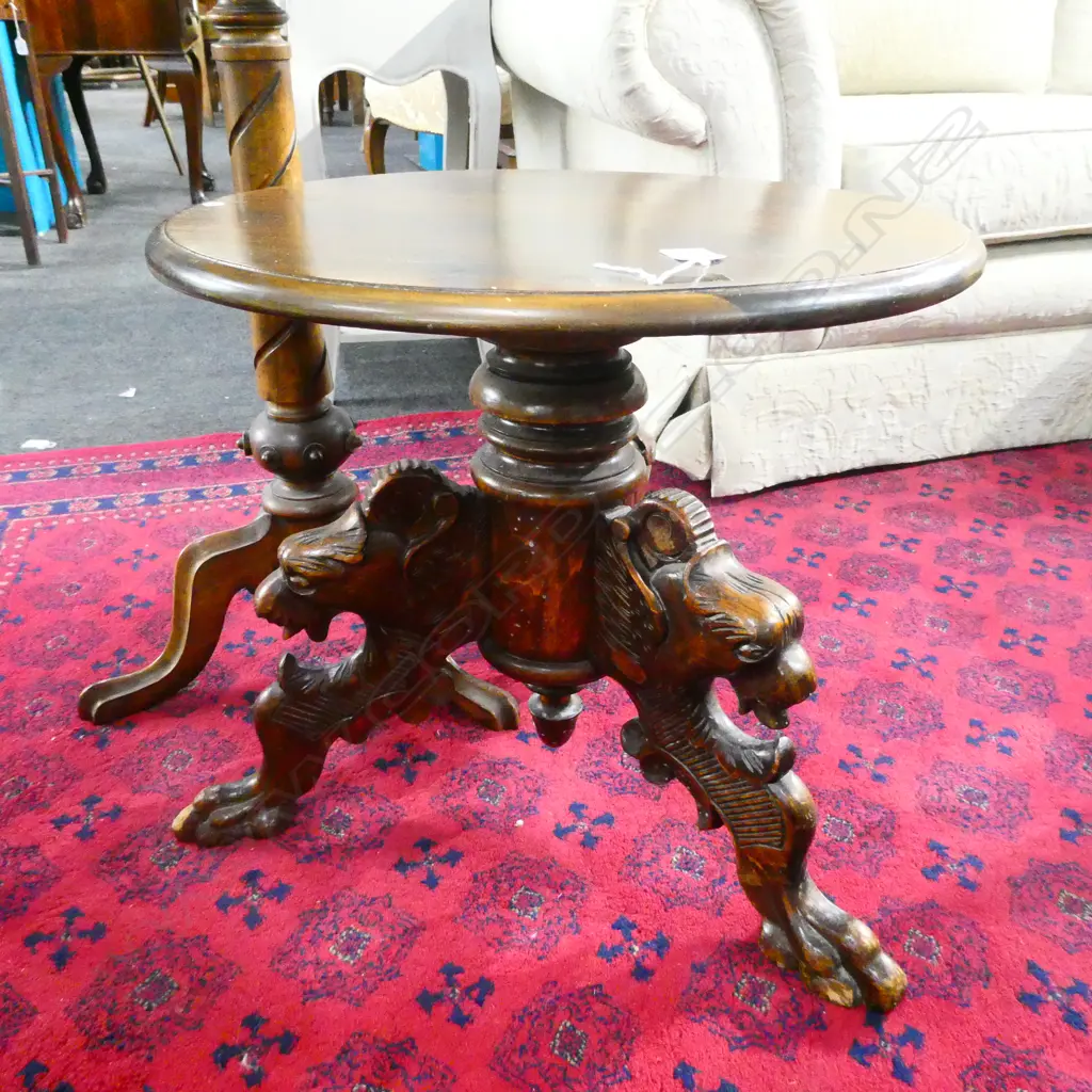 SIDE TABLE CARVED LEGS H. 450MM Image 1++