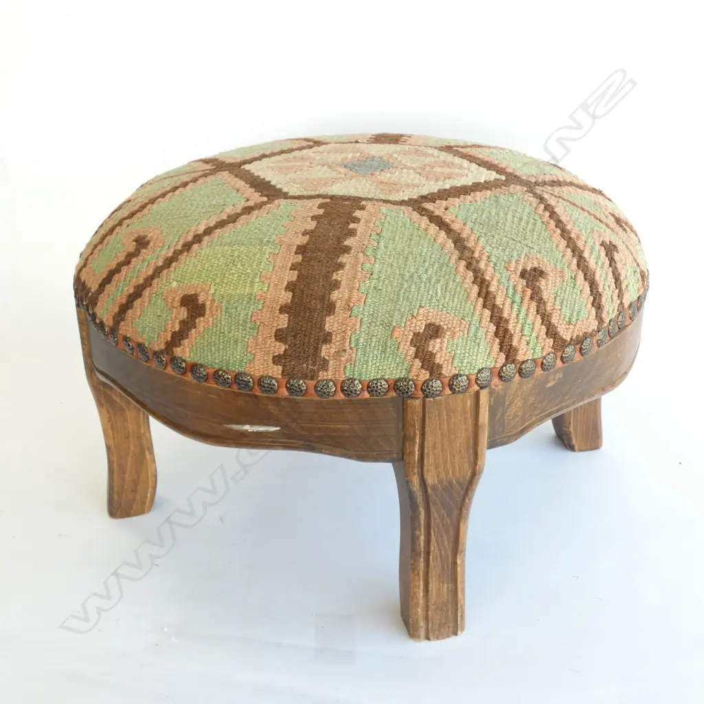 TURKISH KELIM COVERED FOOT STOOL Image 1++