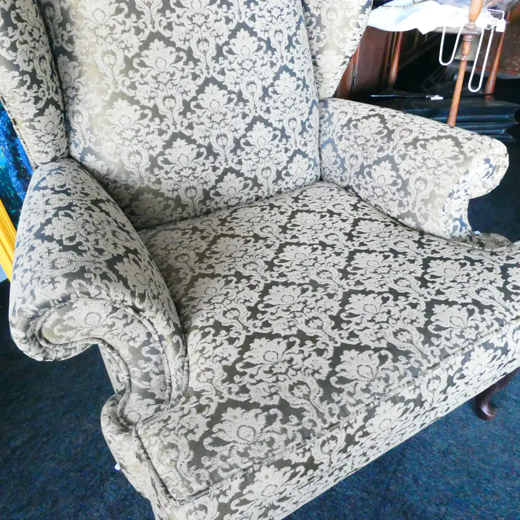 UPHOLSTERED WING BACK ARMCHAIR Image 1++