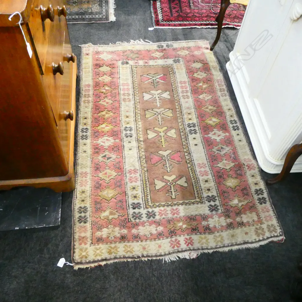 HAND KNOTTED TURKISH RUG SOME WEAR 1520 X 980MM Image 1++