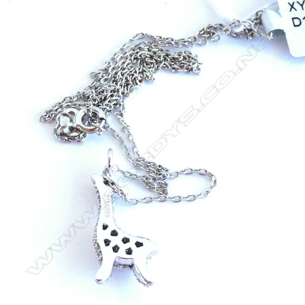 18ct W/GOLD 163 DIAMOND ANIMAL FORM PENDANT.... Image 1++