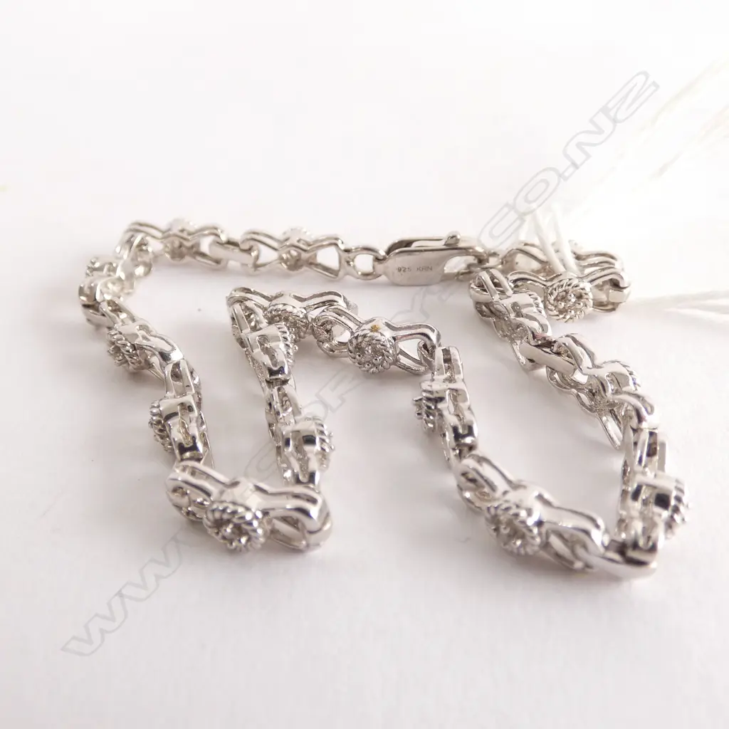 SILVER AND DIAMOND SET BRACELET ONE MISSING Image 1++