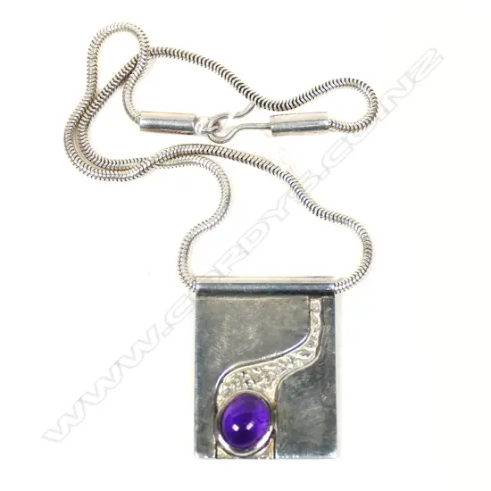 SILVER MODERNIST PENDANT w CABOCHON AMETHYST, by JENS HANSEN for exhibition at Watson's Jewellers ChCh. c.1980s. 