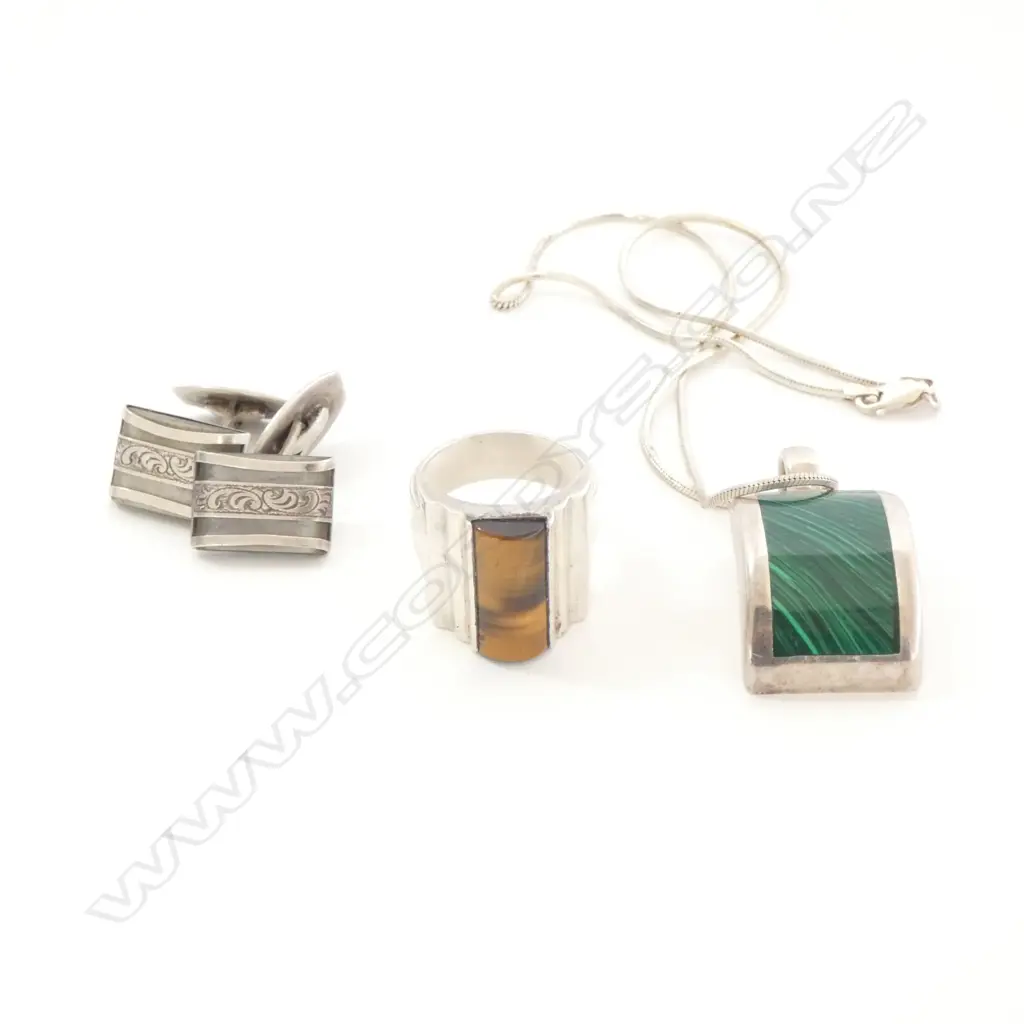 AGATE & 925 PENDANT & CHAIN, PR 835 CUFFLINKS, STG SILVER & TIGERS EYE RING 60 GRAMS TOTAL Image 1++