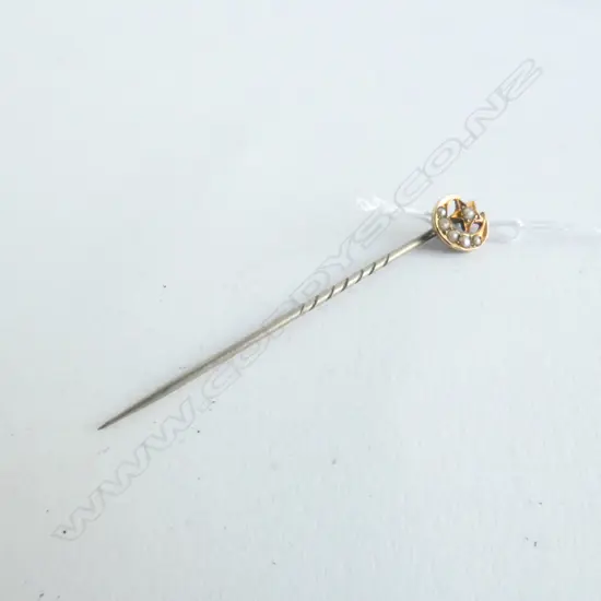 STAR STICK PIN - NOT STAMPED BUT TESTS AS 15CT GOLD WITH SEED PEARLS