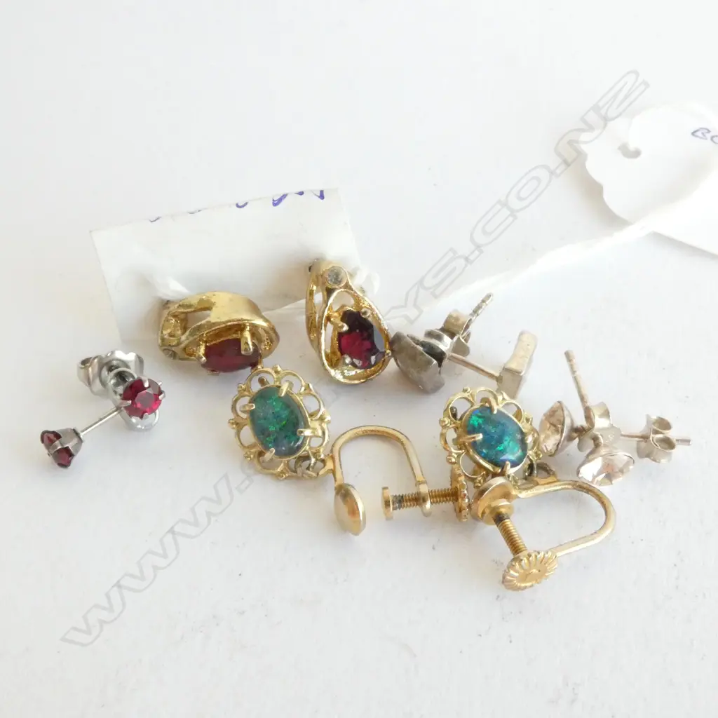 EARRINGS, 5 PAIRS, 3 X STG SIL, 2 X COSTUME Image 1++