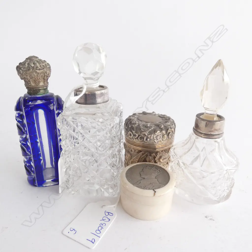 STG INKWELL + 3 STG TOPPED BOTTLES + IVORY? PILL BOX Image 1++