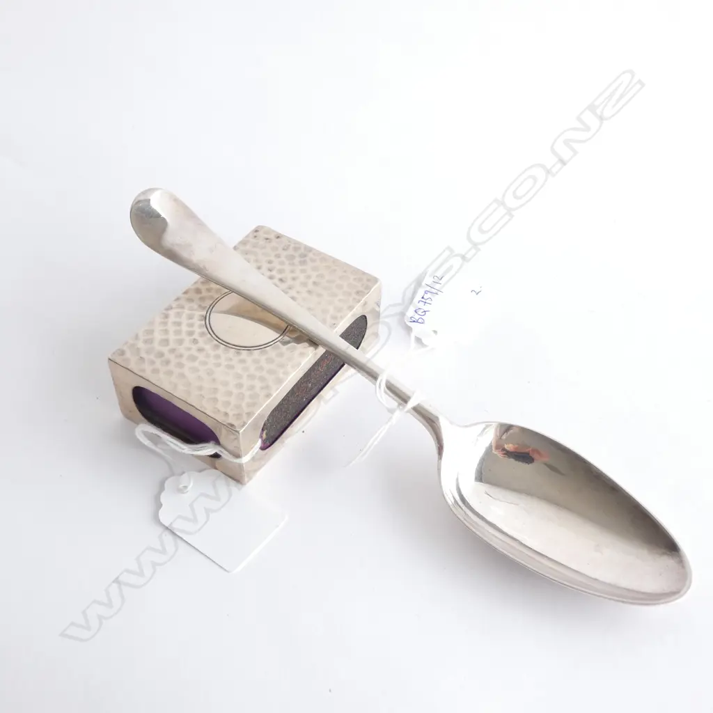 GEORGIAN HANOVERIAN BOTTOM MARKED SPOON + STG SILVER MATCH LONDON 1903 115 GRAMS  Image 1++