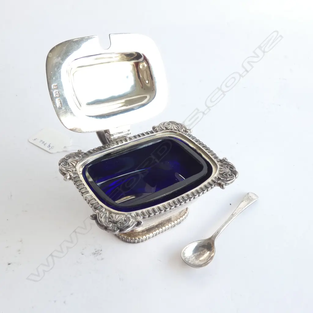 SILVER MUSTARD POT, LONDON 1912 by CATCHPOLE & WILLIAMS LTD, w BLUE GLASS LINER  Image 1++