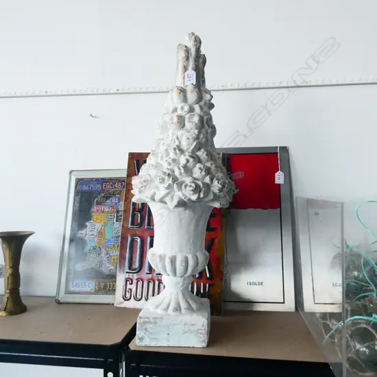 WHITE WASHED CERAMIC DECORATIVE CENTREPIECE H. 690MM