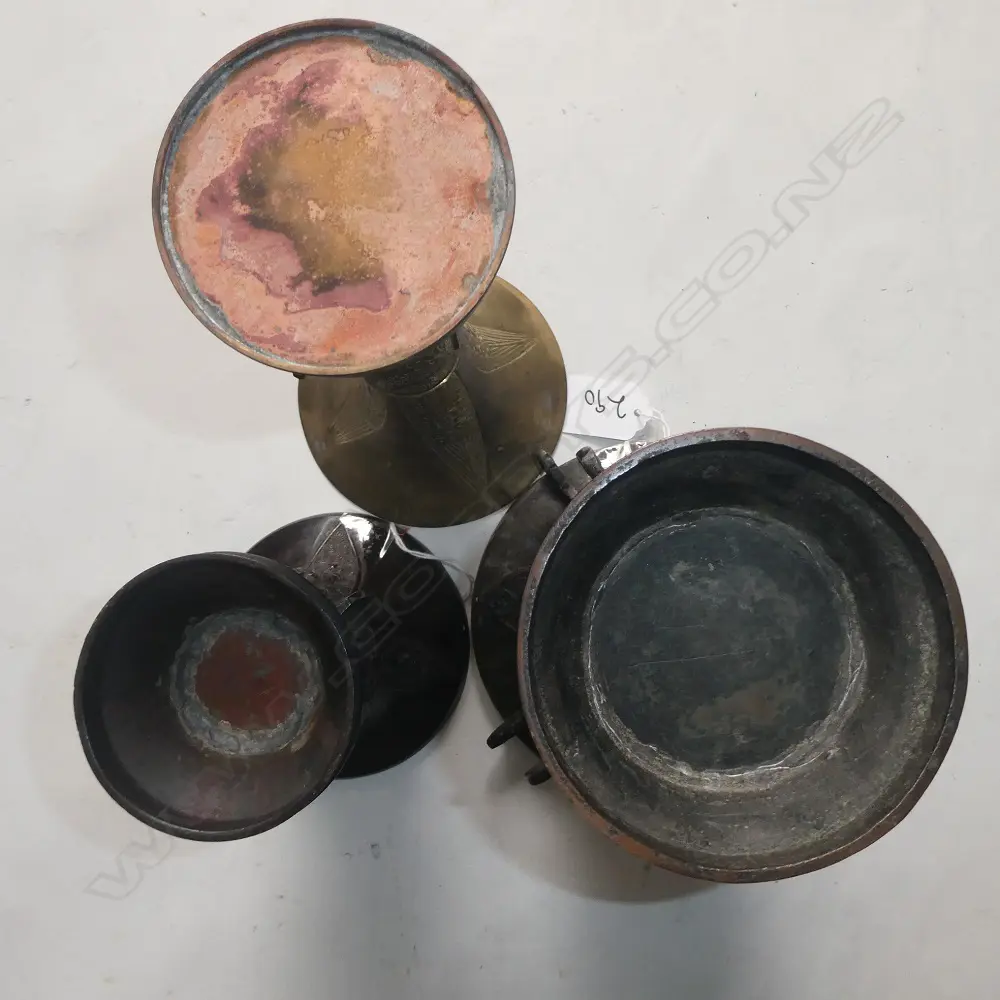 3 ORIENTAL BRONZE VASES - 2 WITH BLACK PATINA H.155 & 160 & 210MM Image 1++