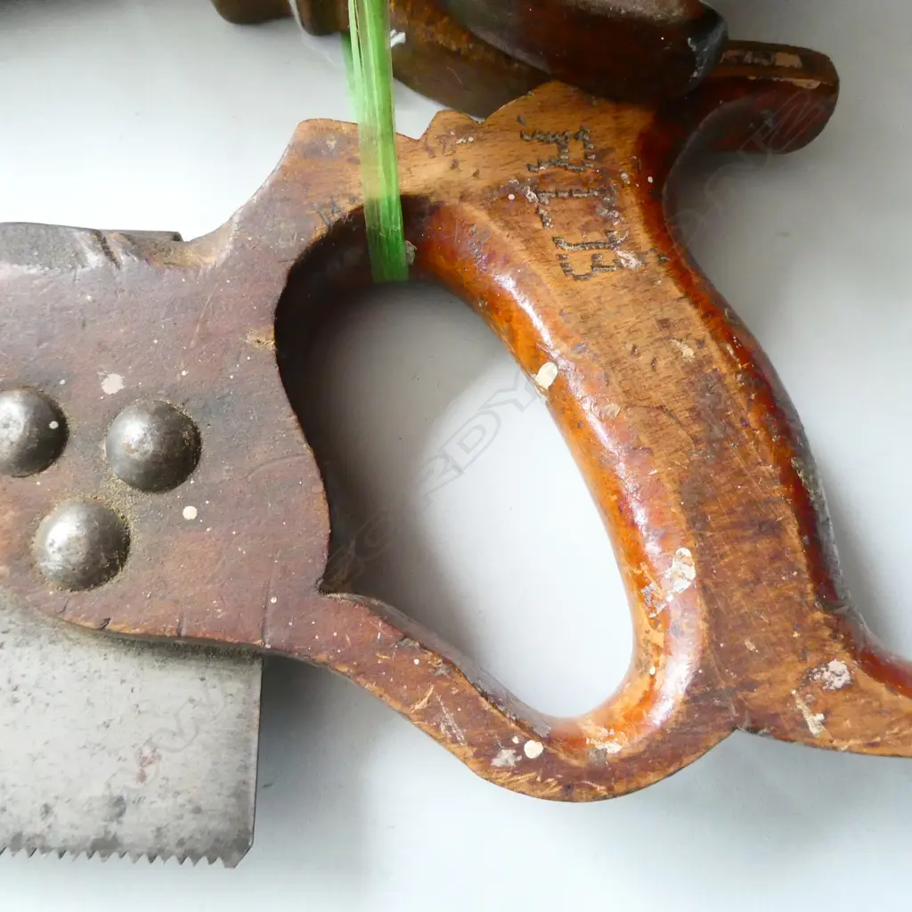 4 VINTAGE MITRE SAWS 2 BRASS BACKED 2 STEEL Image 1++
