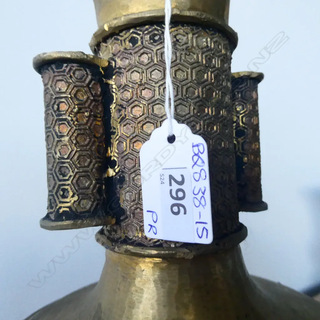 PR LG ORIENTAL BRONZE VASES - H. 290MM Image 1++
