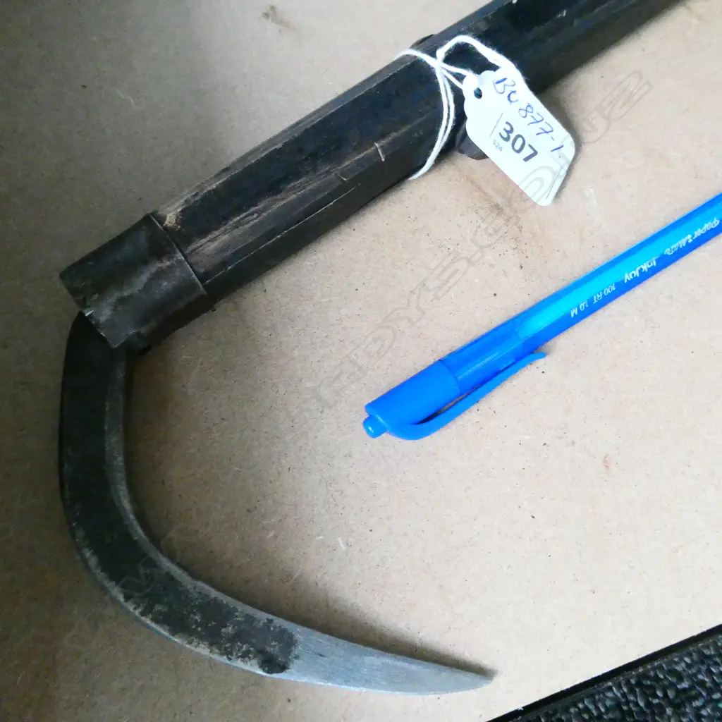 OLD JAPANESE FIREMAN'S ? STEEL HOOKED TOOL WOODEN HANDLE L.445mm Image 1++