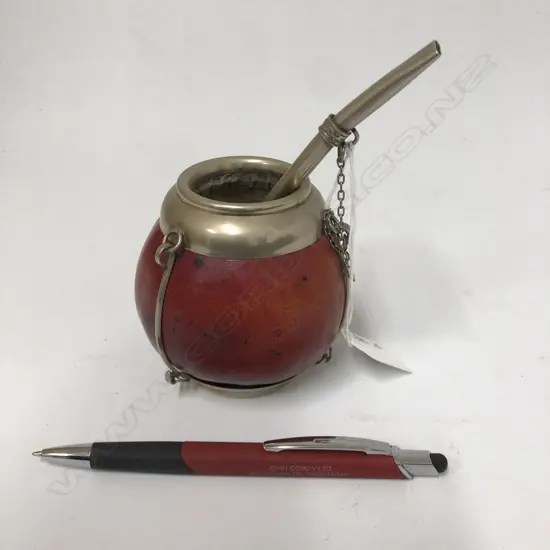 STH AMERICAN MATE DRINK GOURD & STRAW