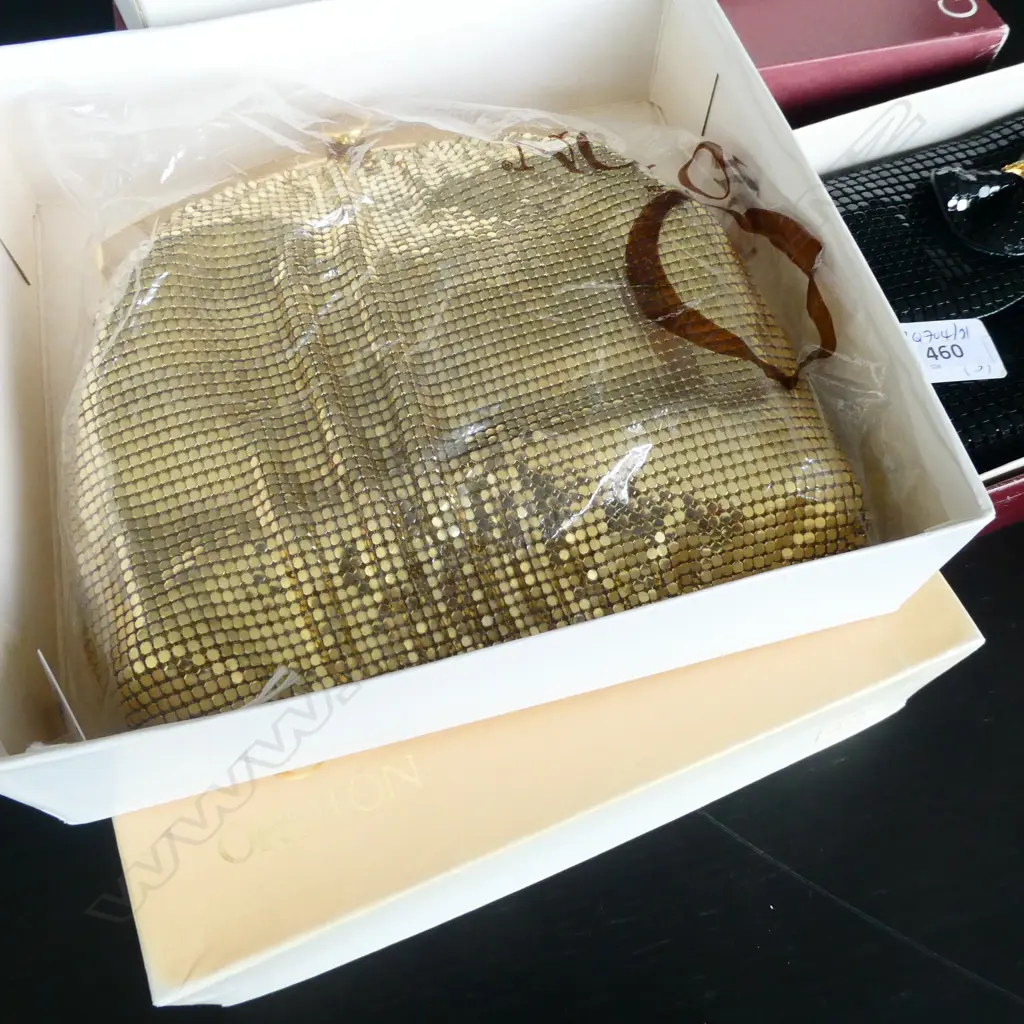 AS NEW OROTON + GLOMESH + OTHER BAGS EA BOXED Image 1++