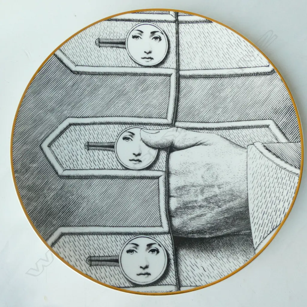 FORNASETTI PLATE IN BOX - FACE BUTTONS Image 1++