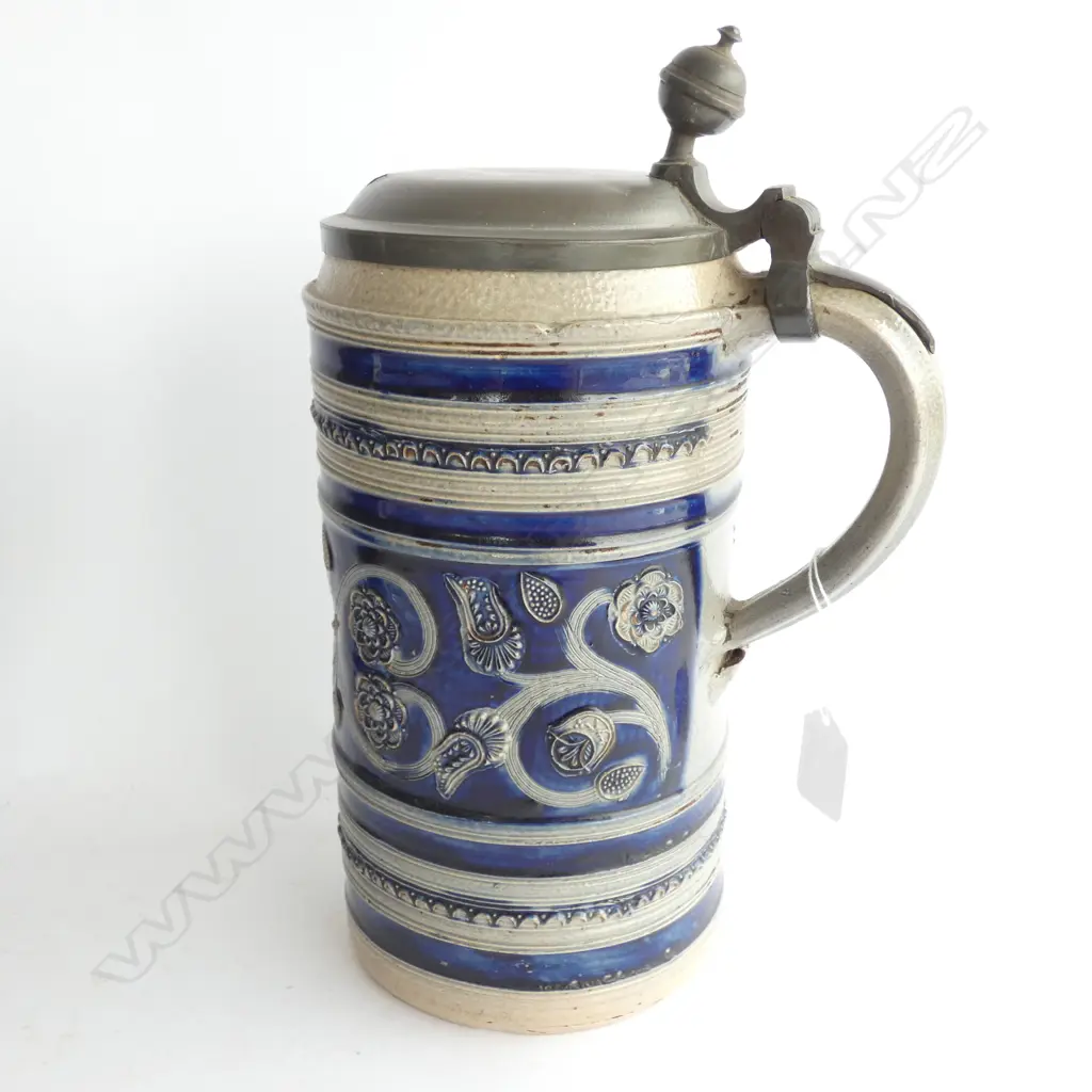 GERMAN WESTERWALD LARGE LIDDED STEIN (faulted) Image 1++