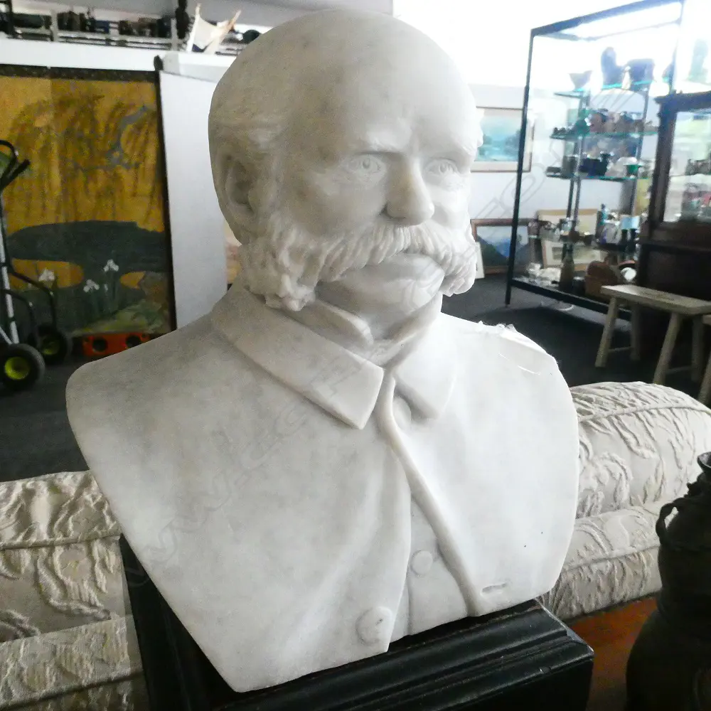 19thC GERMAN MARBLE BUST ON PLINTH H. 500MM Image 1++