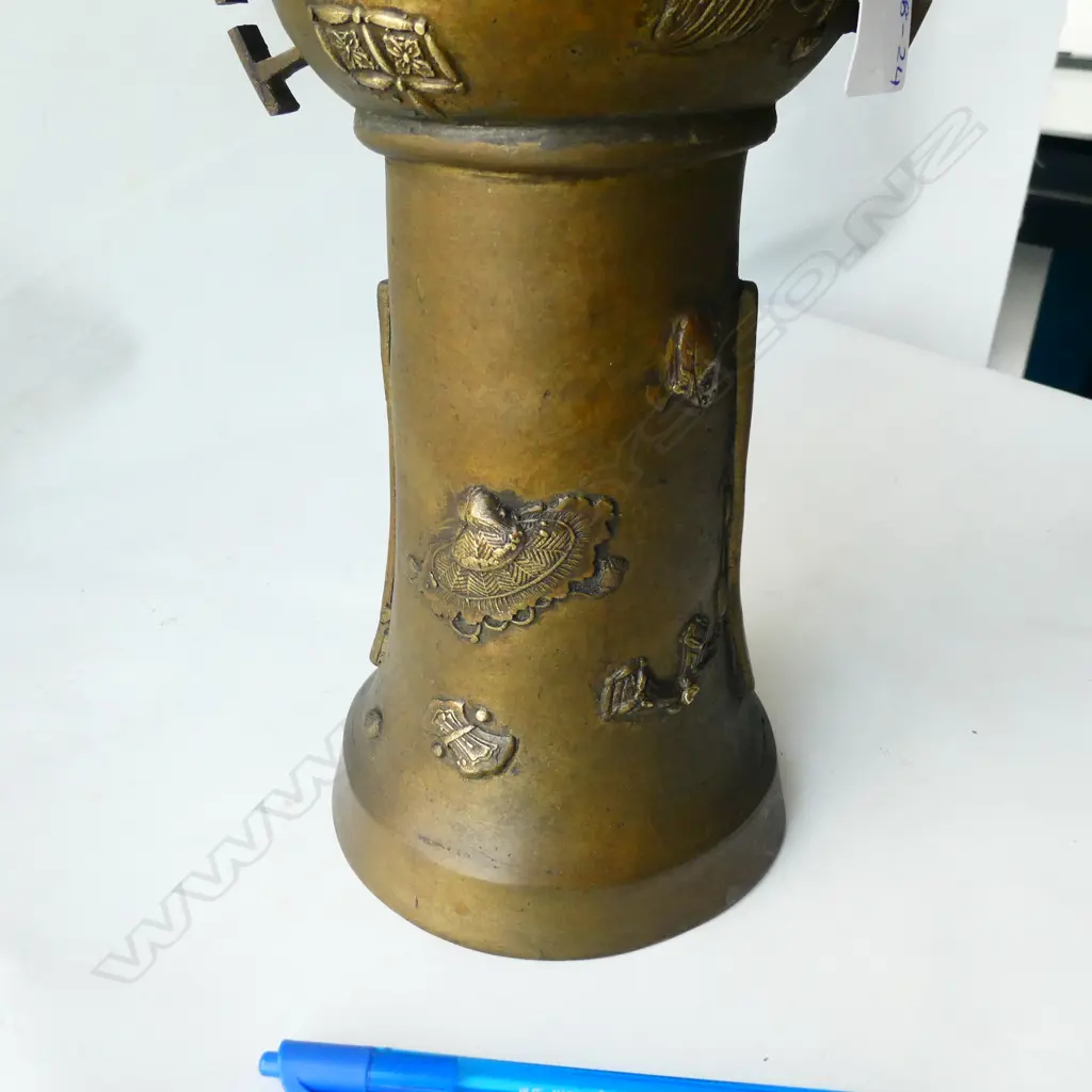TALL DOUBLE ENDED ORIENTAL BRONZE VASE H. 500MM Image 1++
