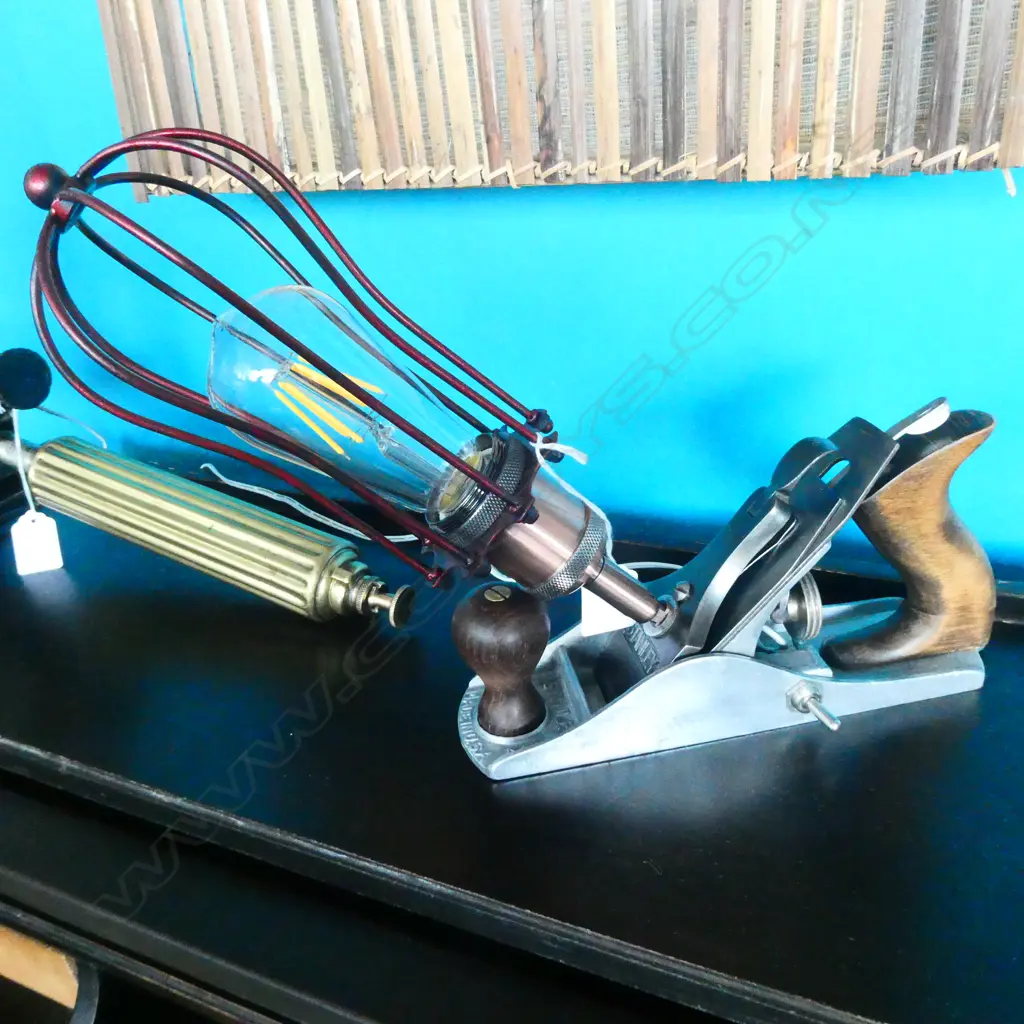 HANDMADE LIGHT VINTAGE STANLEY PLANE L. 230MM Image 1++