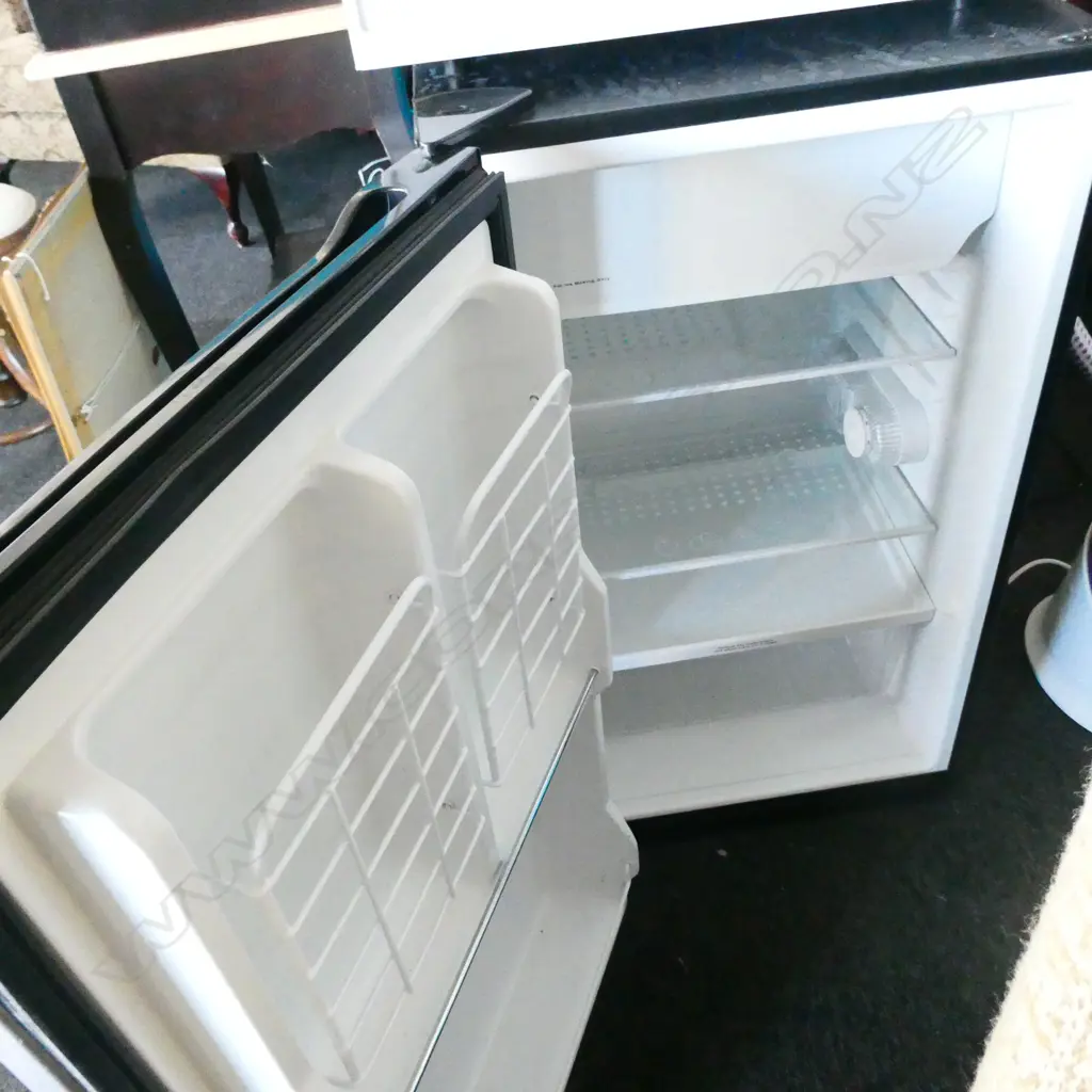 UNDER BENCH FRIDGE H. 850MM Image 1++