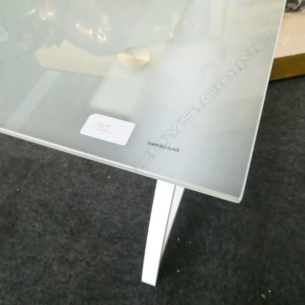 FROSTED GLASS WHITE PAINTED METAL DESK 700X1400  Image 1++