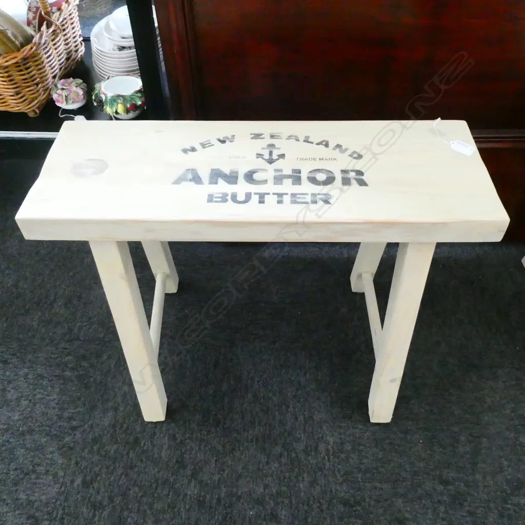 MODERN 'ANCHOR BUTTER' WOODEN STOOL Image 1++