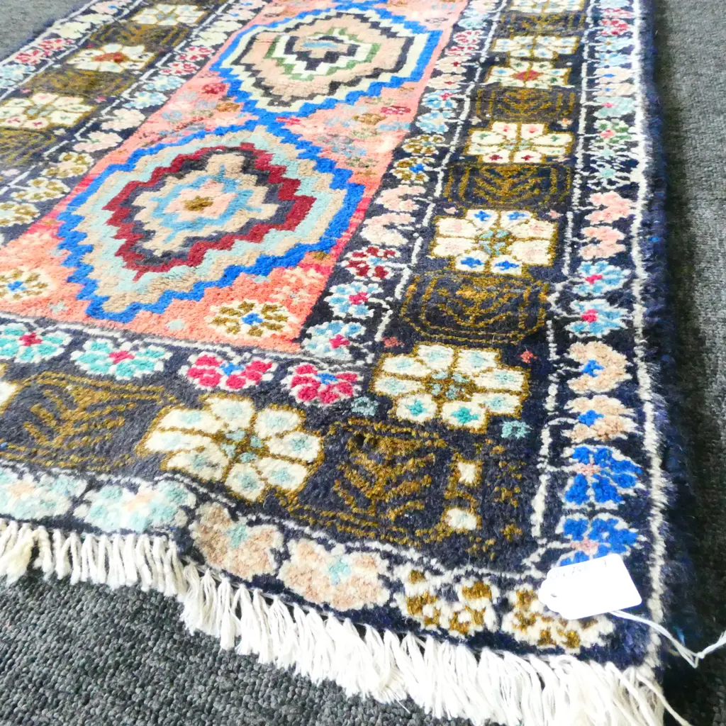 (45G) PERSIAN H/KNOTTED SHAHREBABAK RUG 1400 x700mm Image 1++