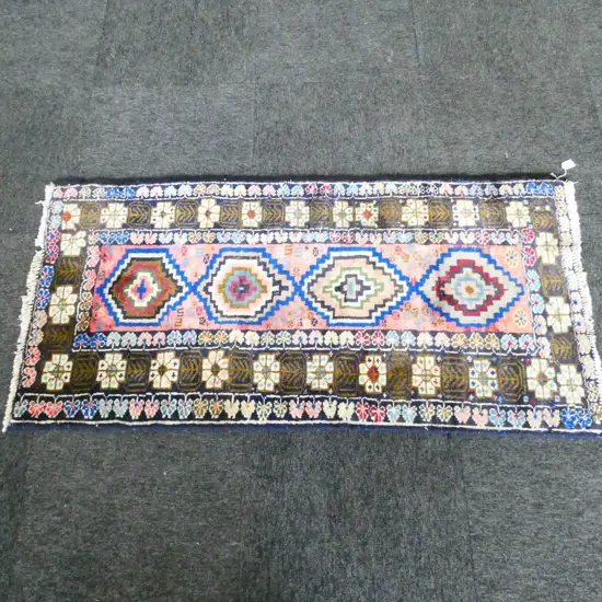(45G) PERSIAN H/KNOTTED SHAHREBABAK RUG 1400 x700mm