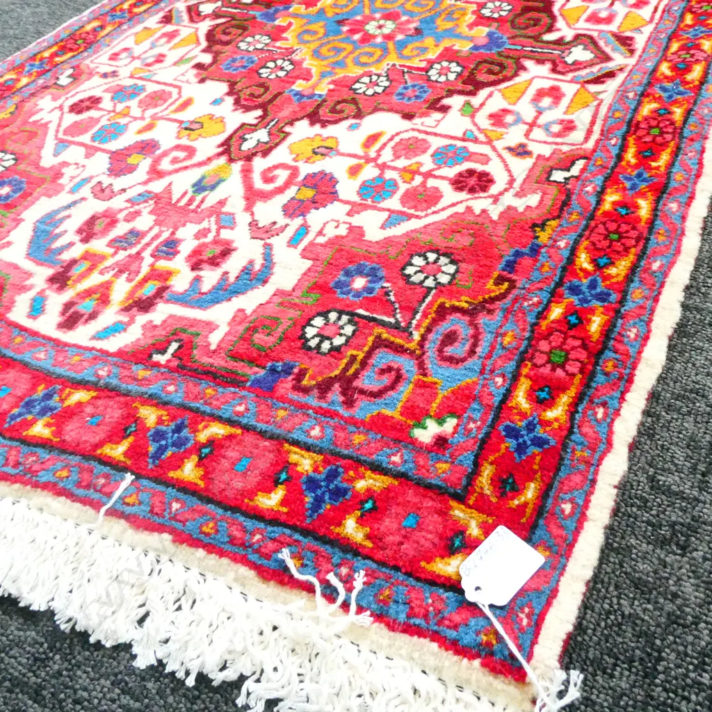 (257G) PERSIAN H/KNOTTED MALAYER RUG 1050 x 650 mm Image 1++