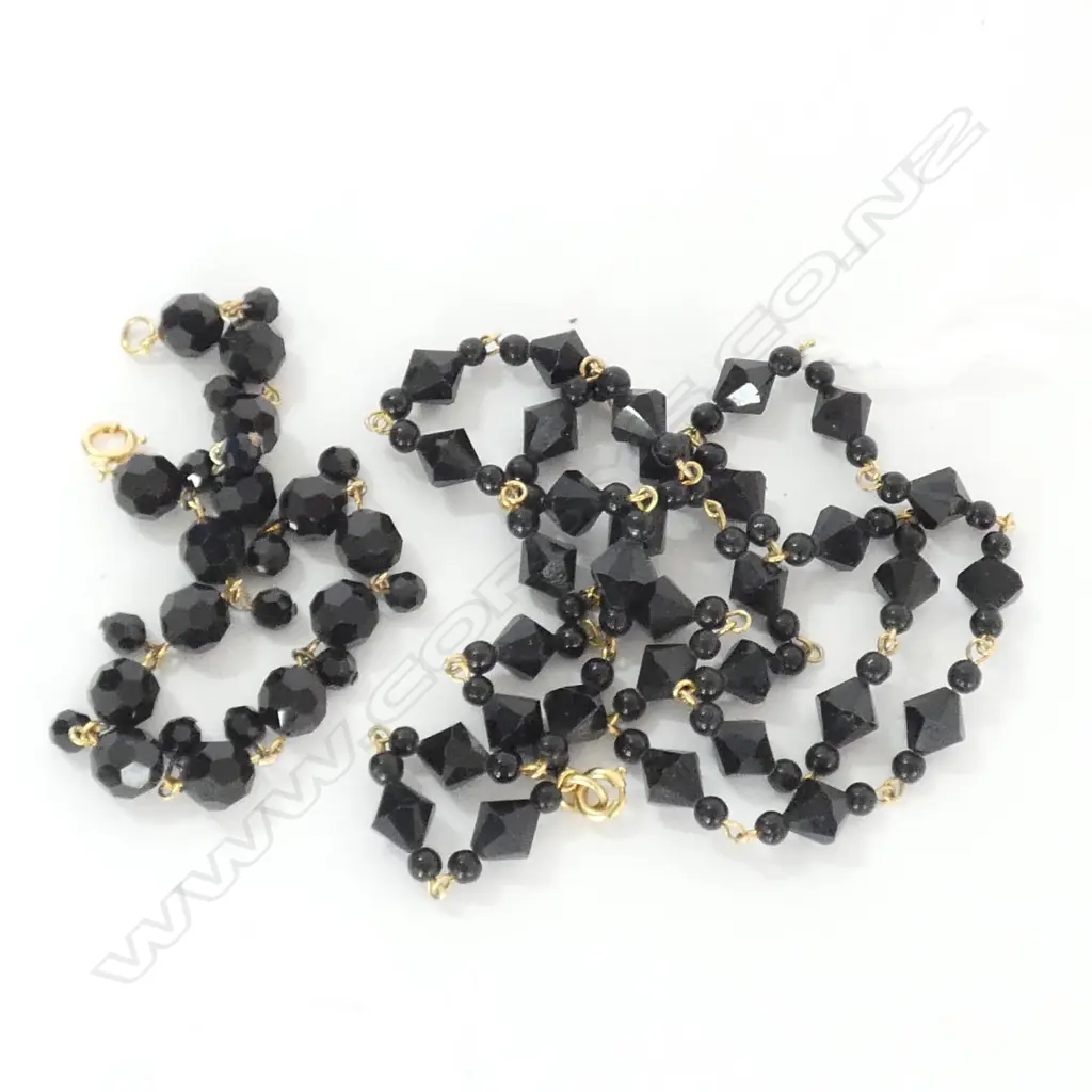 JET NECKLACE AND BRACELET Image 1++