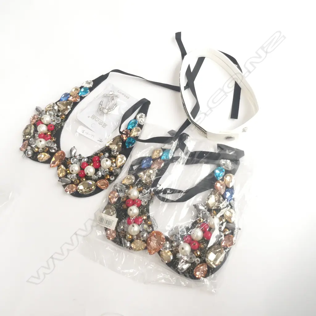 ASST FANCY NECKLACES,COLLAR ETC Image 1++