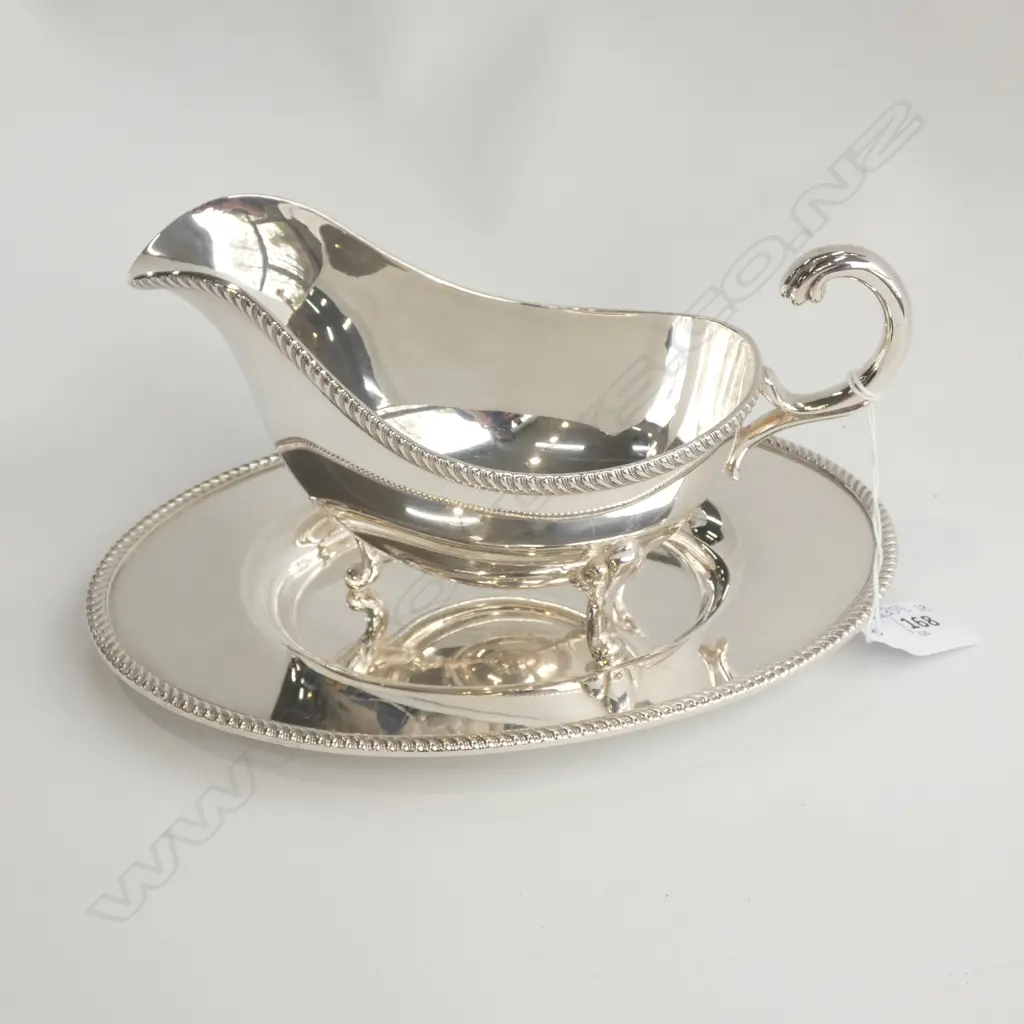 HECWORTH REPRODUCTION OLD SHEFFIELD PLATE SAUCE BOAT AND SAUCER Image 1++