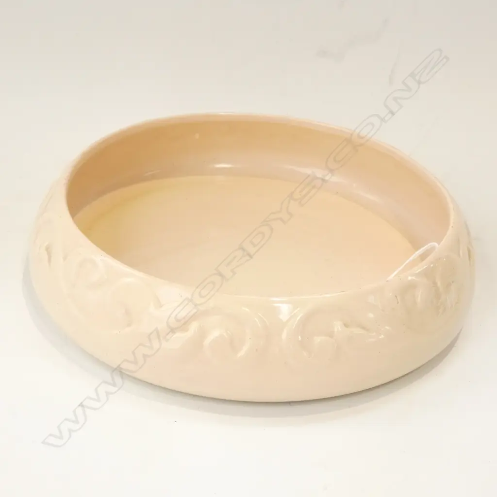 CROWN LYNN MAORI PATTERN BOWL D 180 MM Image 1++