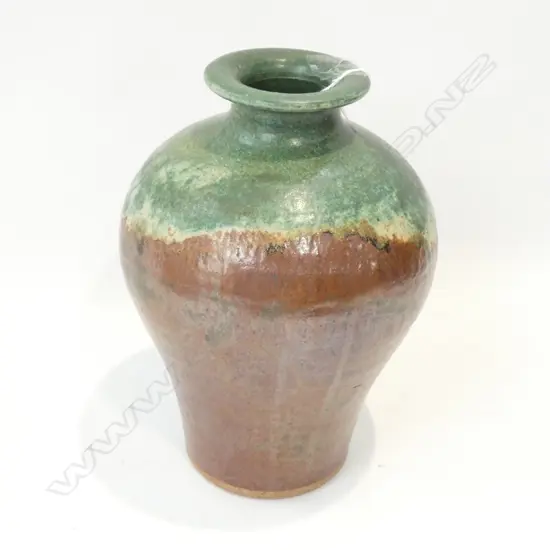 Simon Engelhardt POTTERY VASE - GREEN & BROWN TONES -  TO BASE 'SE' H. 225MM